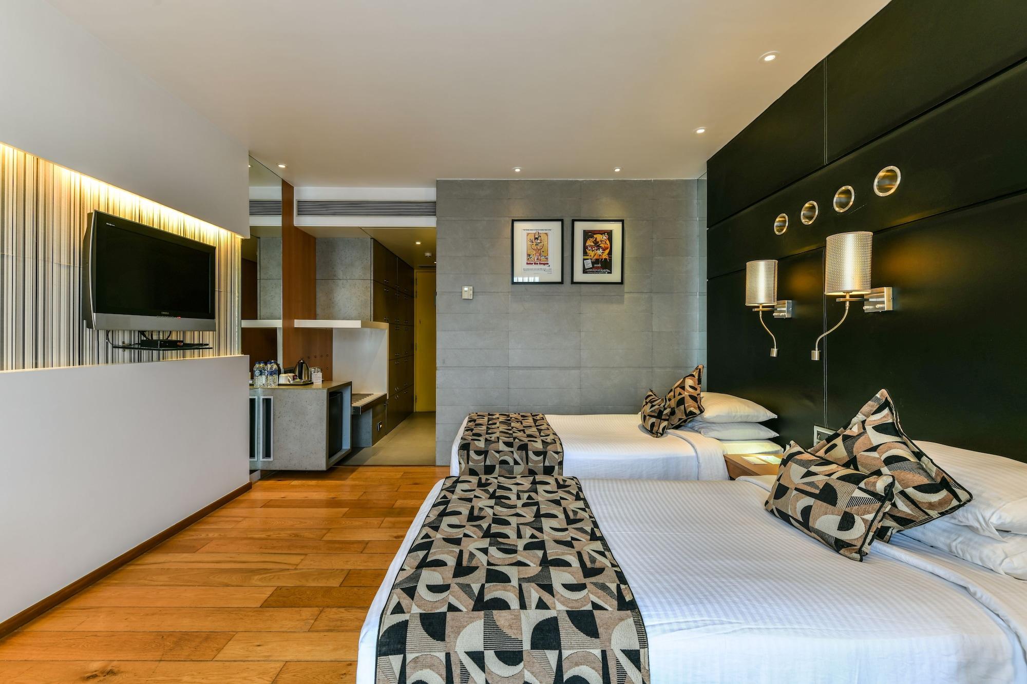 The Regale By Tunga Otel Mumbai Dış mekan fotoğraf