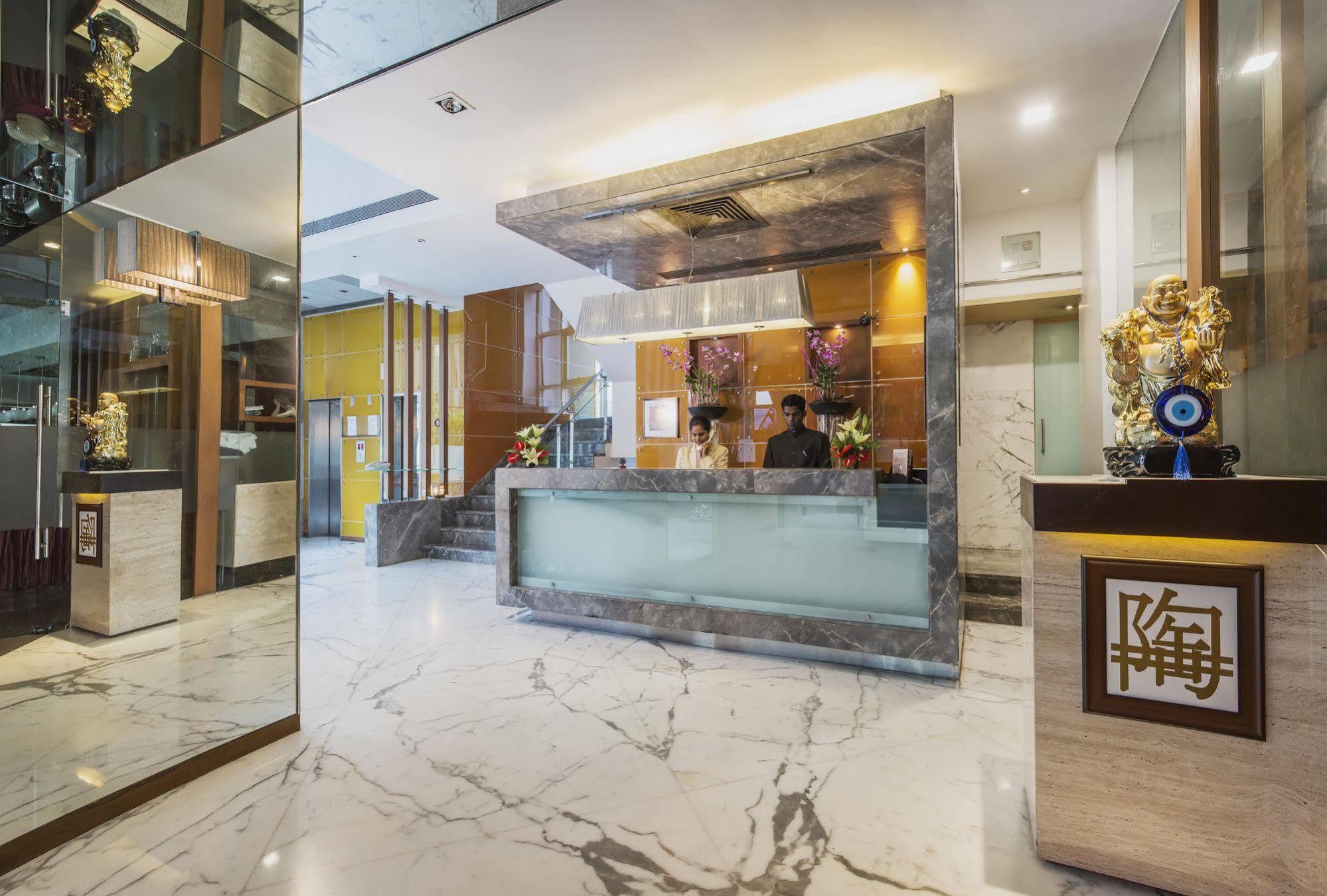 The Regale By Tunga Otel Mumbai Dış mekan fotoğraf