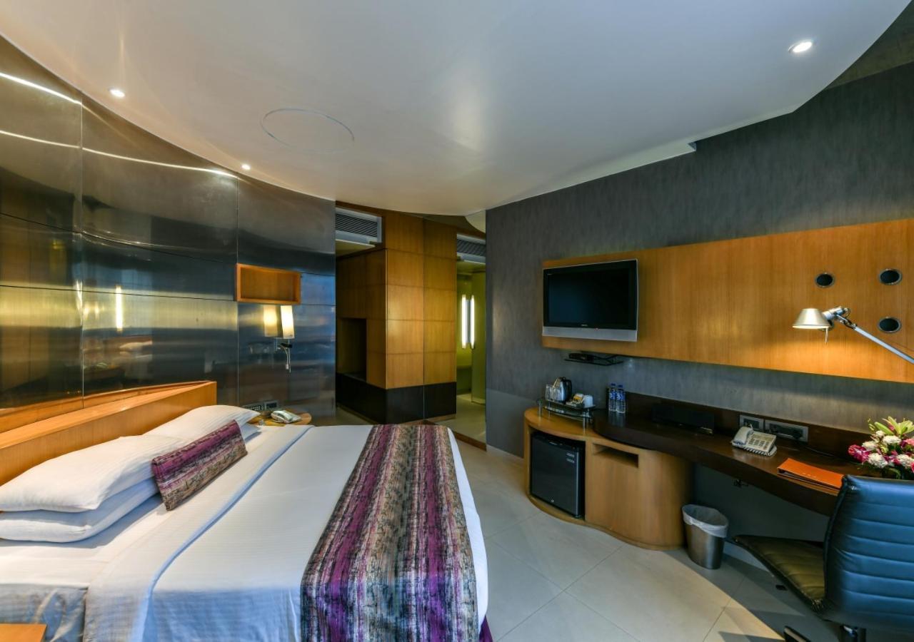 The Regale By Tunga Otel Mumbai Dış mekan fotoğraf